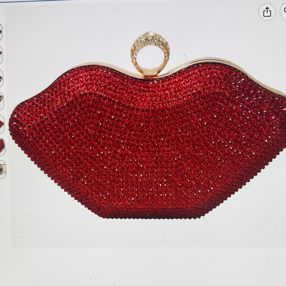 Red Crystal Lip-Shaped Evening Clutch